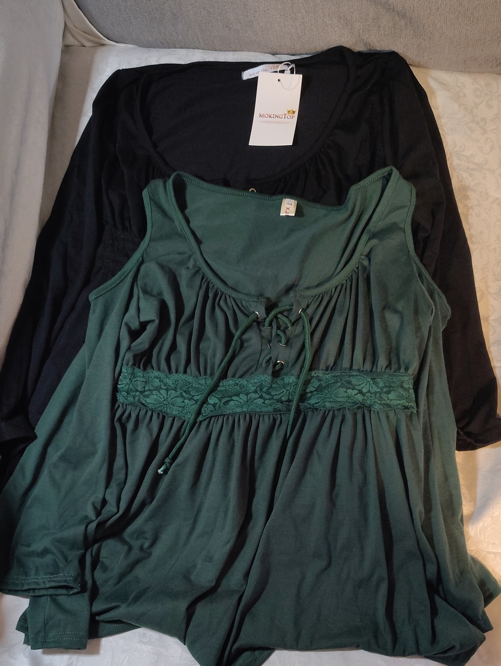 Bundle- MORNINGTOP Dark Green With Lace & Black With Lace Blouses